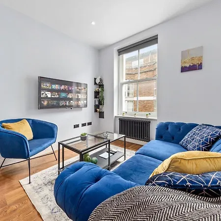 Stylish 2 Bedroom Apartment In Westminster Sleeps 5 With Ac